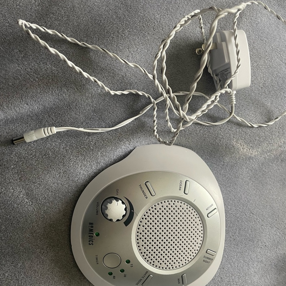 Homedics Silver and White Sound Machine